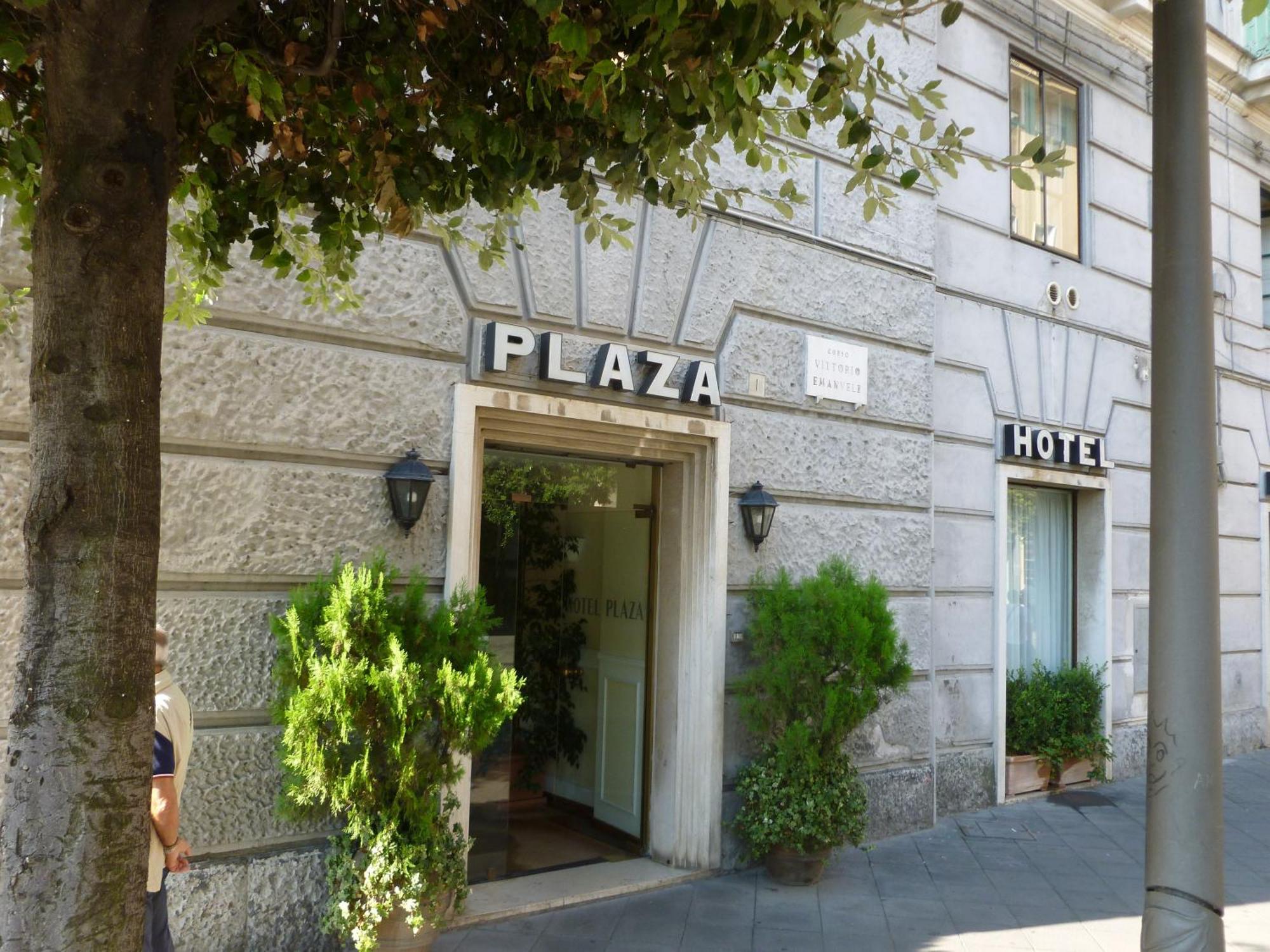 Hotel Plaza Salerno Exterior foto